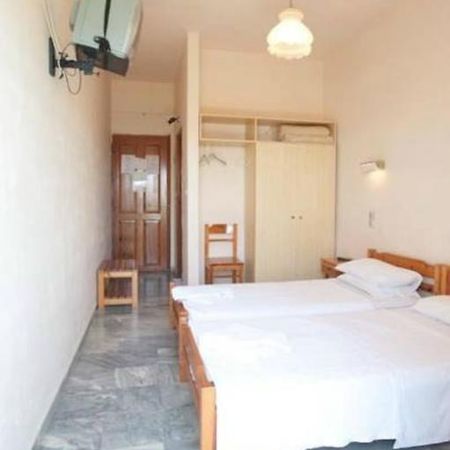 Hotel Finikounda Экстерьер фото