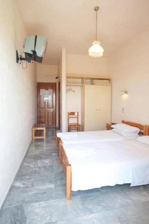Hotel Finikounda Экстерьер фото